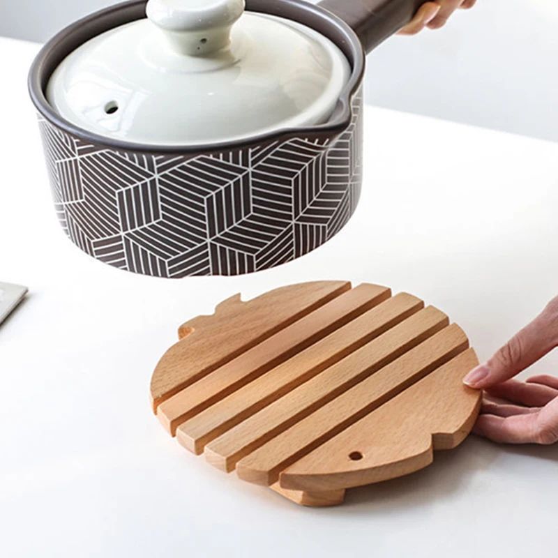 Set De Table Bois Massif Style Scandinave en Forme de Poisson