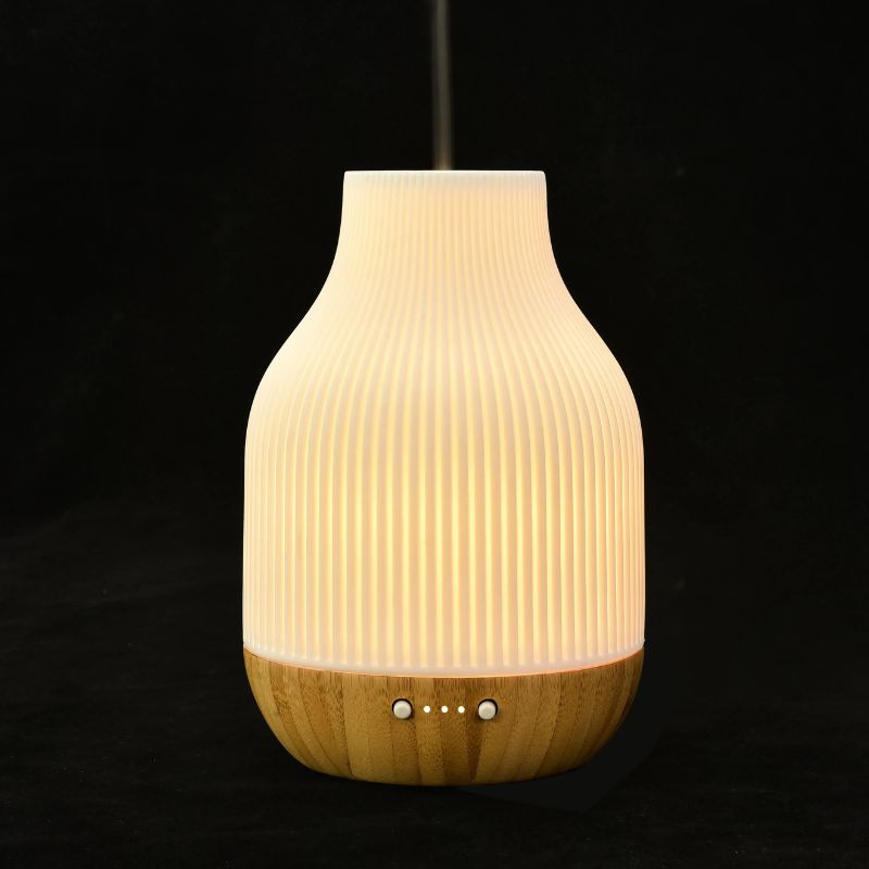 Diffuseur D’Huiles Essentielles Design En Céramique Avec Base En Bois