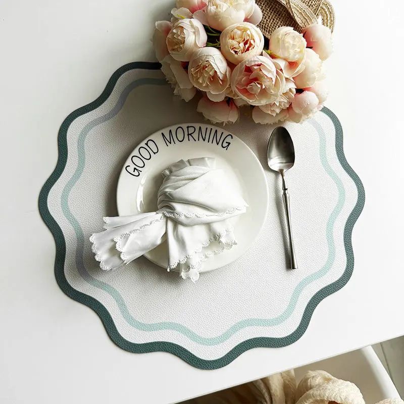 Set De Table Cuir Design Fleur Bord Ondulé