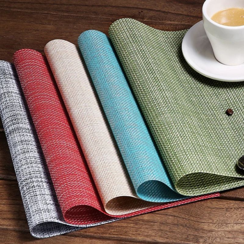 Set De Table Vinyle Rectangulaire Tissé Lavable Et Résistant 4 Pièces