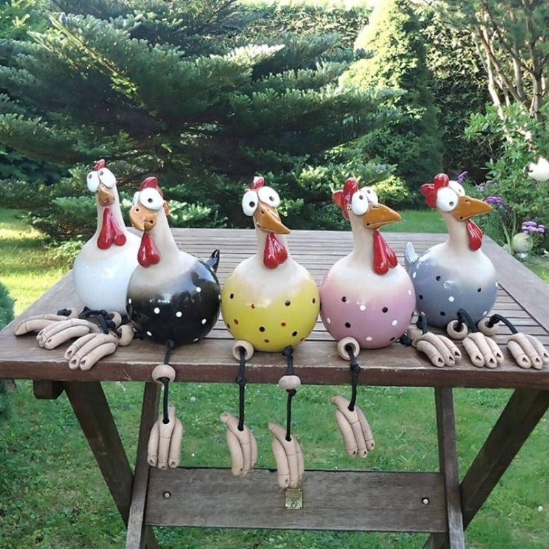 Sculpture Jardin Poule Sur Piquet Avec Style Artisanal