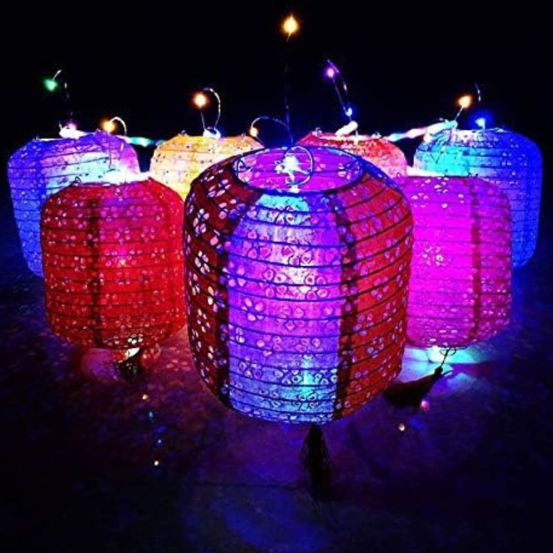 Accessoires Guinguette Avec Lanternes Ovales