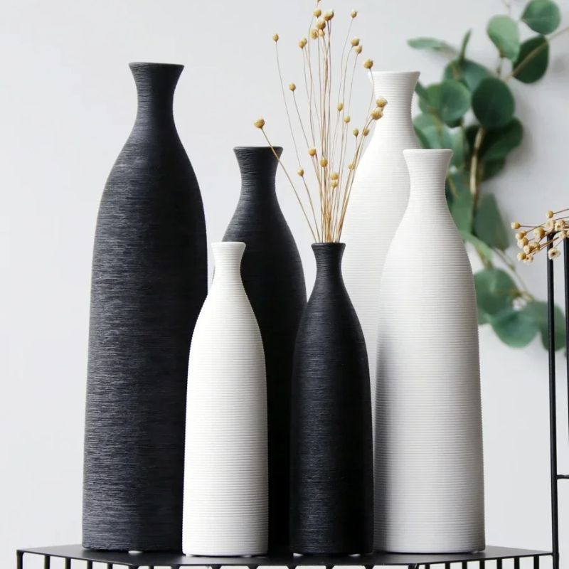 Vase de Table Haut en Céramique