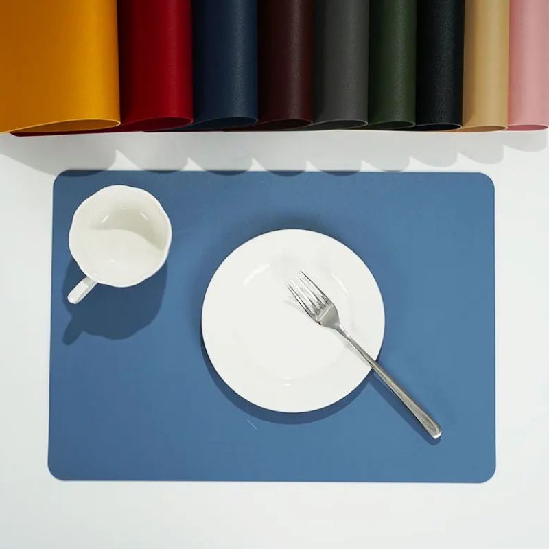 Set De Table En Cuir Élégant Et Durable