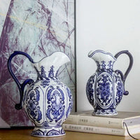 Vase en Porcelaine Style Antique en Bleu et Blanc