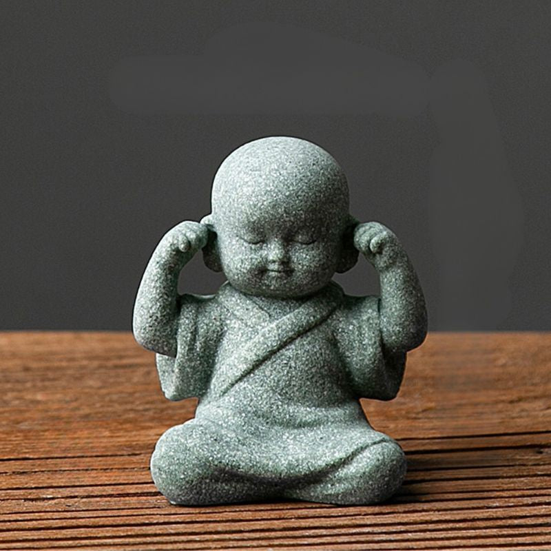 Sculpture Pierre Moine Zen Avec Expression Sereine