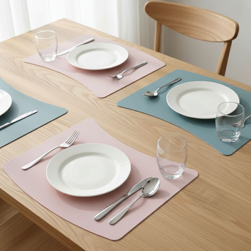 Set De Table Silicone Design Courbé Moderne Et Antidérapant