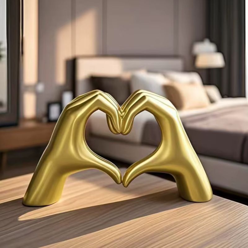 Sculpture Moderne Mains En Cœur Design