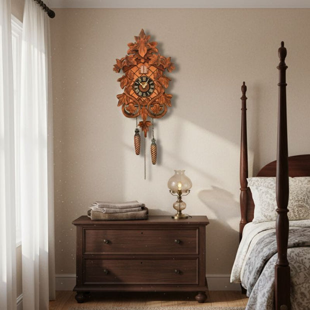 Horloge Coucou Murale Artisanale Avec Décor Feuillage