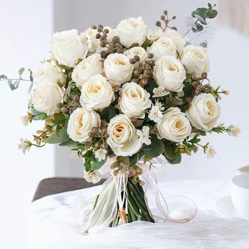 Fleur Artificielle Blanc Avec Arrangement De Roses