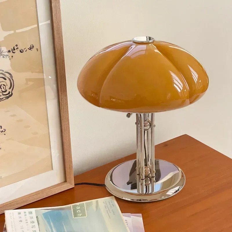 Lampe Champignon Année 70 Rétro Élégante Avec Pied Métallique