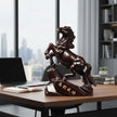 Sculpture En Bois Cheval Sculpté Avec Finition Lisse Élégante