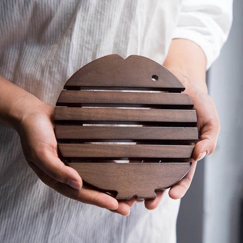 Set De Table Bois Massif Style Scandinave en Forme de Poisson