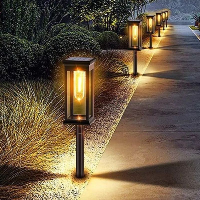 Bornes Lumineuses LED Solaires Étanches Design Rétro