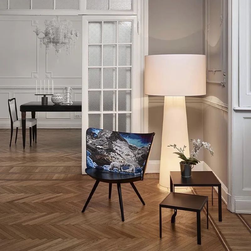 Lampe Champignon Blanche En Tissu Élégante Et Lumineuse