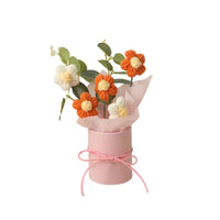 Vase en Crochet avec Roses en Laine