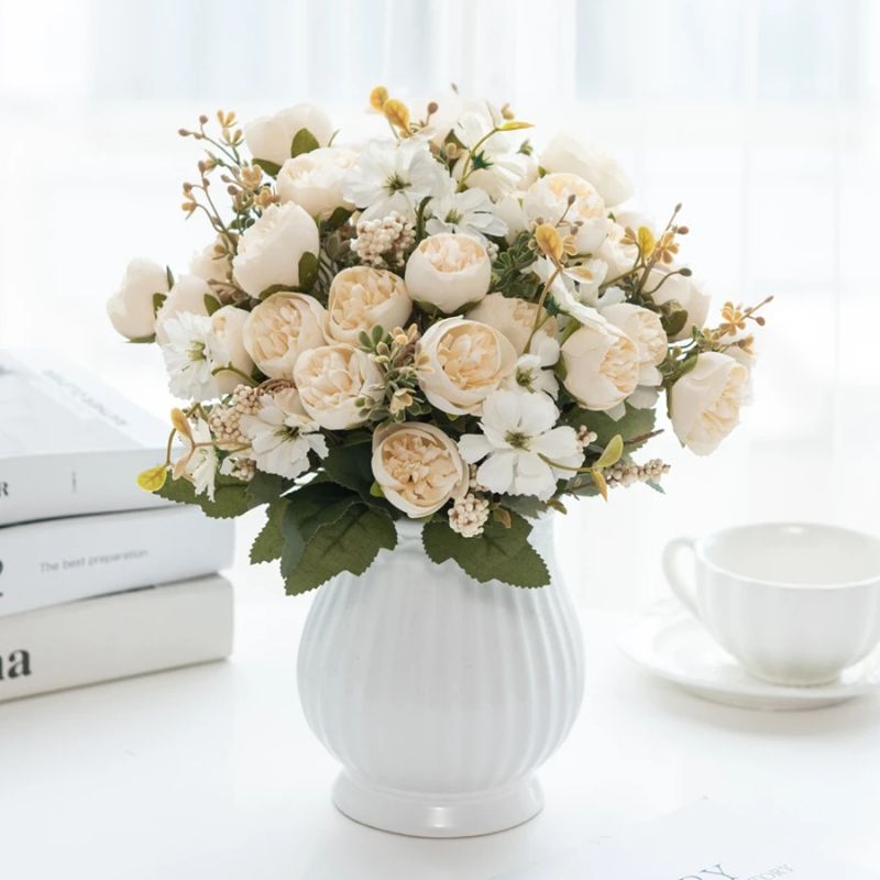 Fleur Artificielle Beige Avec Arrangement Floral