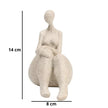 Sculpture Femme Assise En Design Moderne