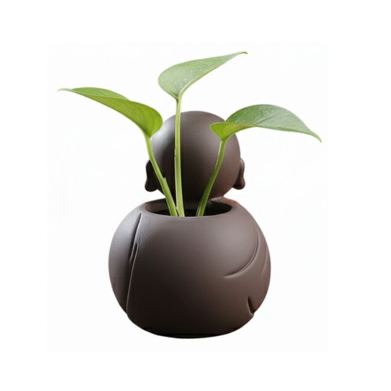Sculpture En Argile Moine Souriant Portant Vase