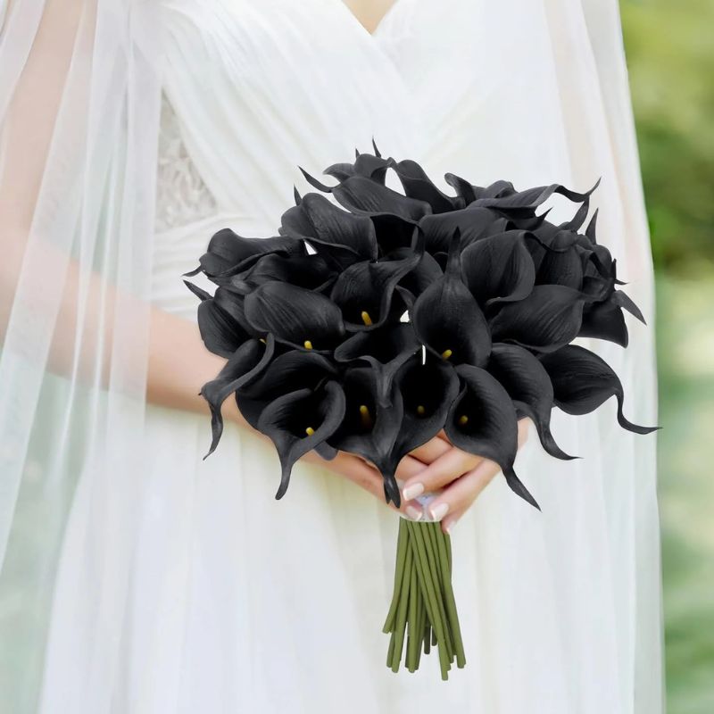 Fleur Artificielle Noir Avec Lys Calla En Bouquet Sculptural