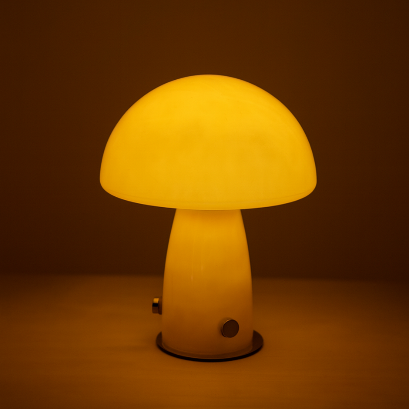 Lampe Champignon Année 70 Pour Ambiance Rétro Chic