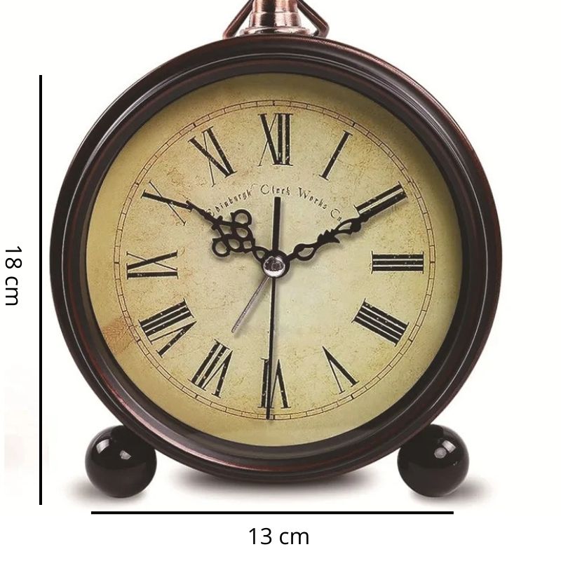 Horloge Ancienne Rétro Avec Cadran Patiné Classique