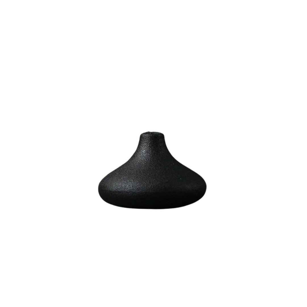 Vase Japonais en Céramique Noire