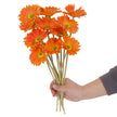 Fleur Artificielle Orange Avec Gerbera Isolé
