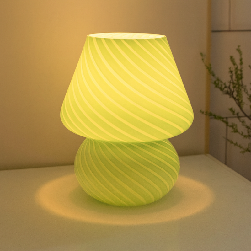 Lampe Champignon Verte En Verre Strié Élégante