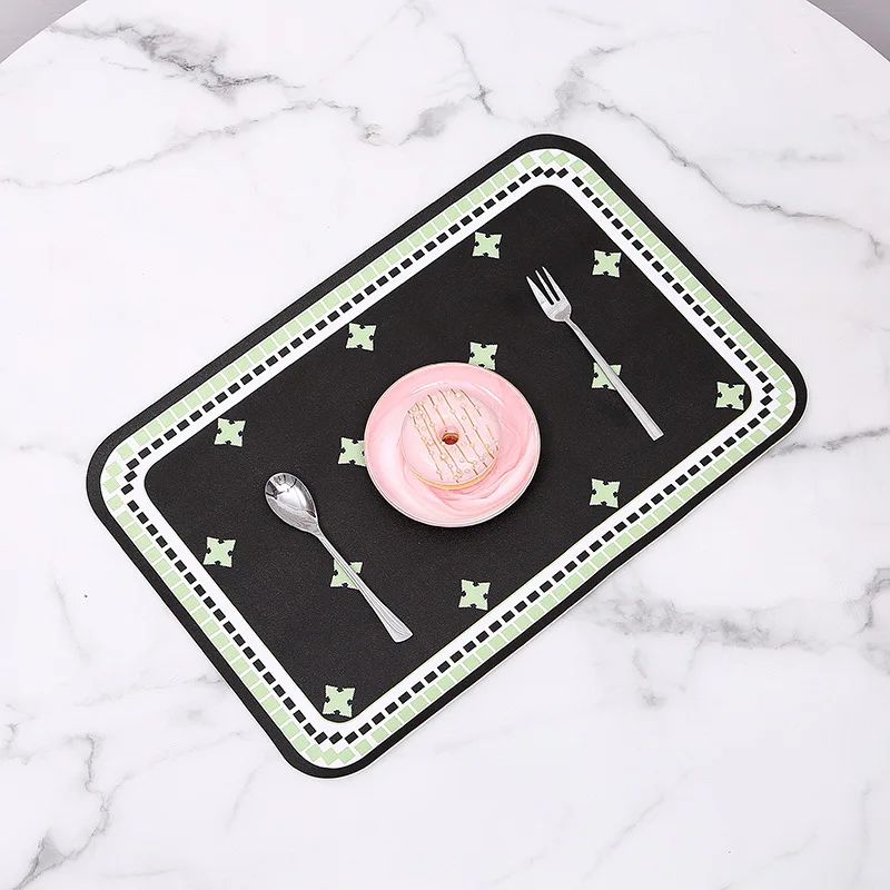 Set De Table Lavable Design Contemporain