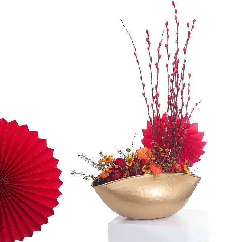 Vase en Métal Doré de Grande Taille