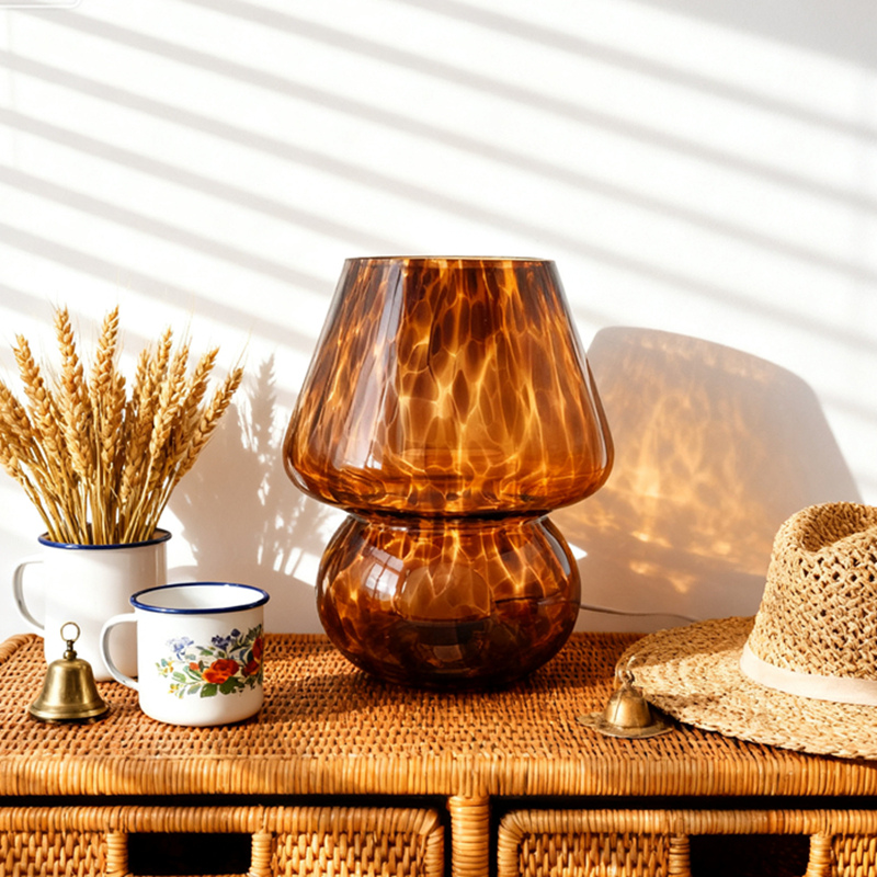 Lampe Champignon En Verre Ambre Design Élégant