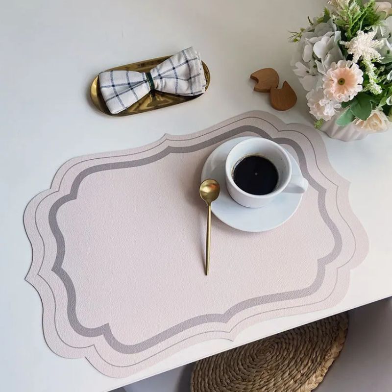 Set De Table Cuir avec Bord Ondulé