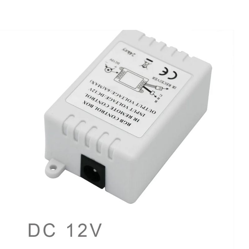 Télécommandes infrarouges RGB avec boîtier contrôleur LED