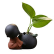 Sculpture En Argile Mini Moine Sourire Et Vase Ornemental