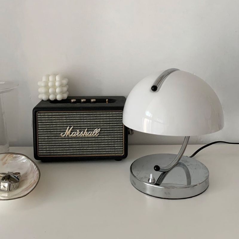 Lampe Champignon Blanc En Verre Et Métal Style Contemporain