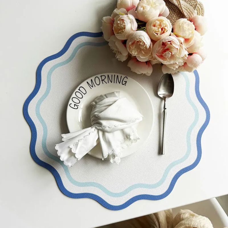Set De Table Cuir Design Fleur Bord Ondulé