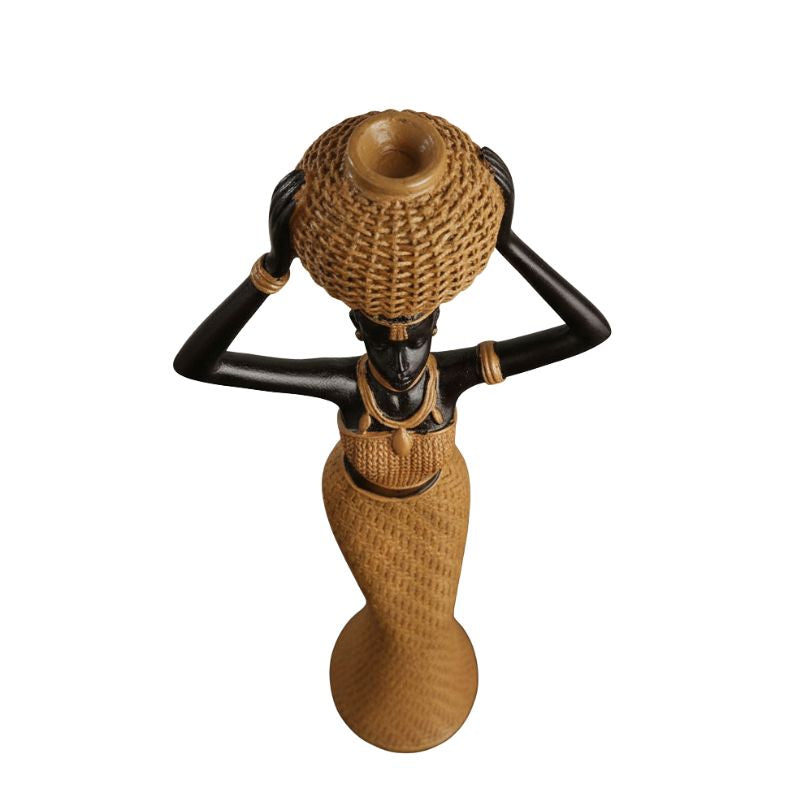 Sculpture Femme Africaine En Style Tribal Avec Panier Tressé