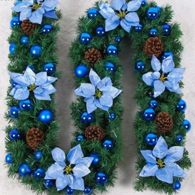 Guirlandes de Noël Lumineuses avec Boules et Fleurs Décoratives