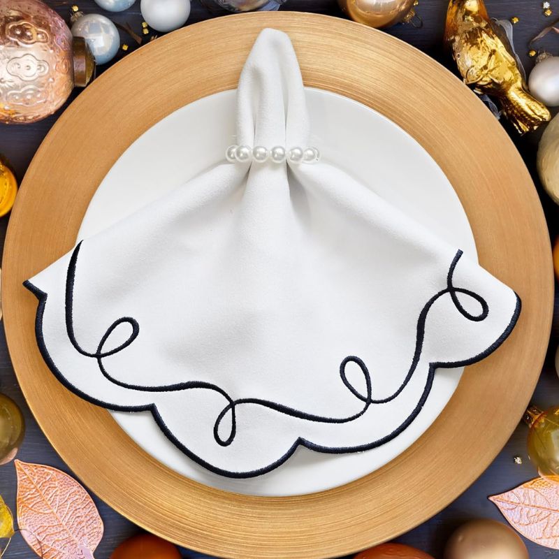 Set De Table Avec Finition Brodée Raffinée 10 Pièces