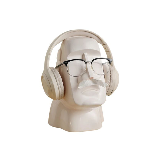 Sculpture Moai Design Avec Casque Audio Et Lunettes Modernes