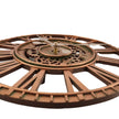 Horloge Ancienne Murale Avec Engrenages Apparents Et Chiffres Romains