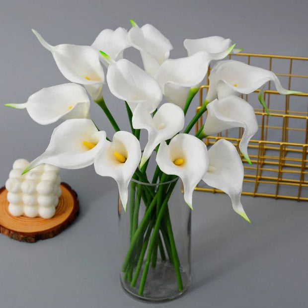 Fleur Artificielle Beige Avec Callas Réalistes Pour Ambiance Épurée