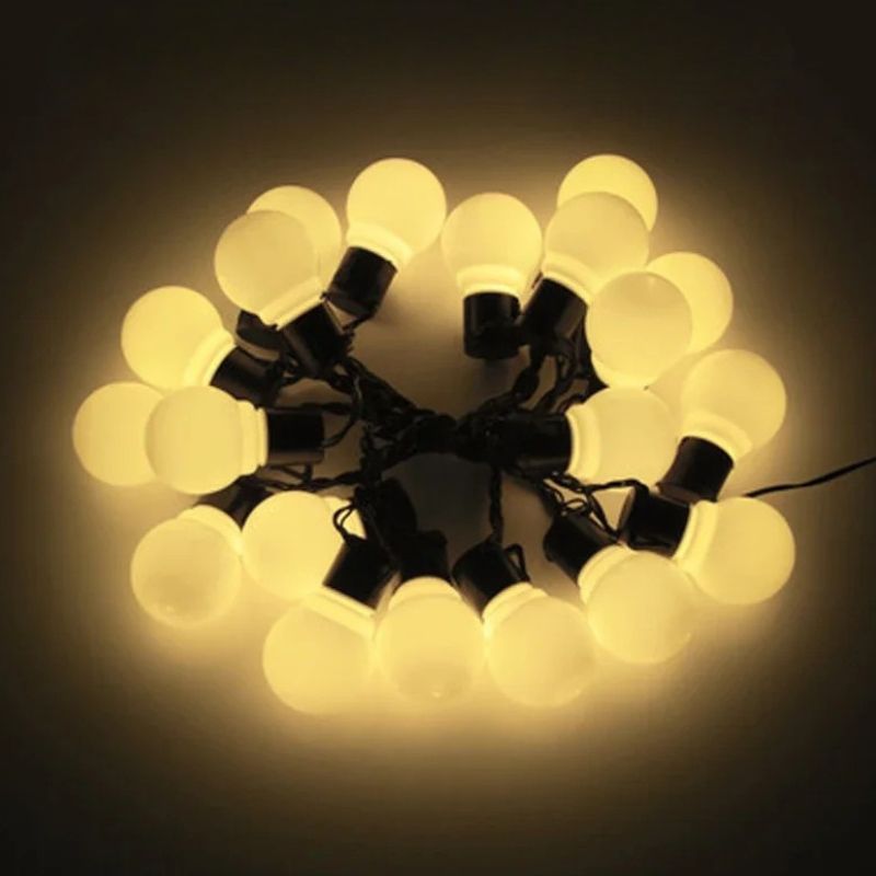 Guirlandes Guinguette Solaires Boules LED Lumineuses