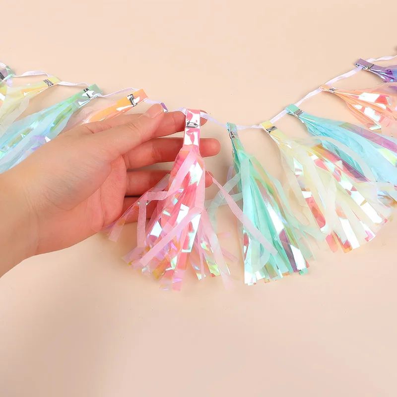 Guirlandes pour Anniversaire Pompon Arc En Ciel Festif