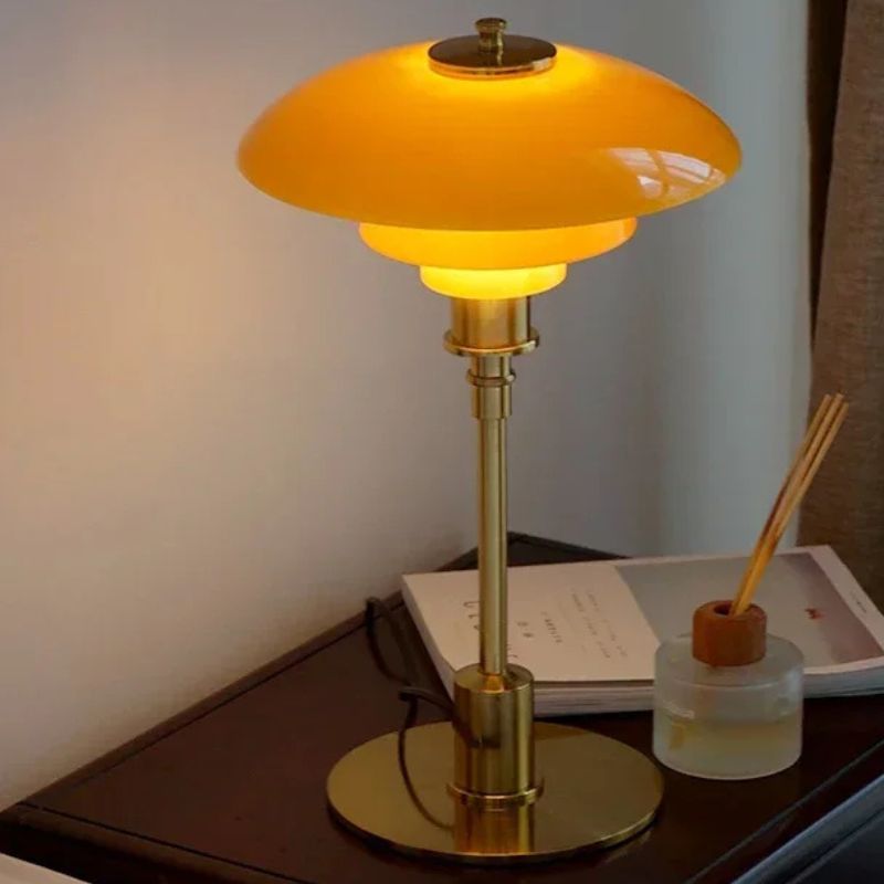 Lampe Champignon Année 70 En Verre Ambré Et Métal Doré