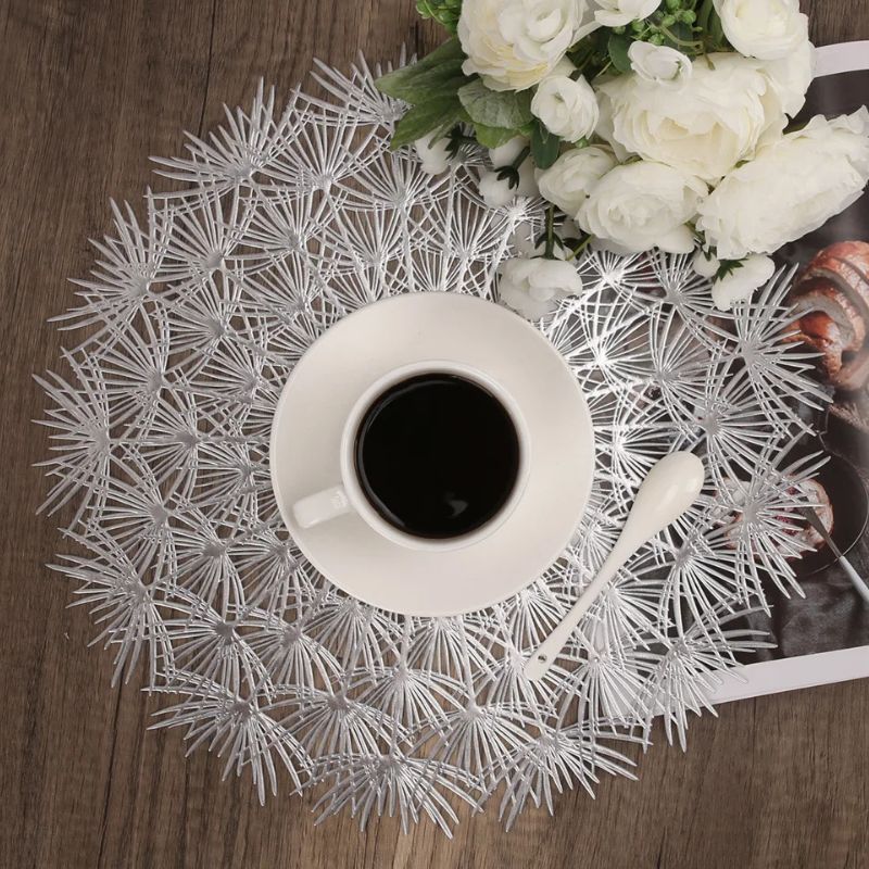 Set De Table Vinyle Feuille Brillante Et Lavable 4 Pièces