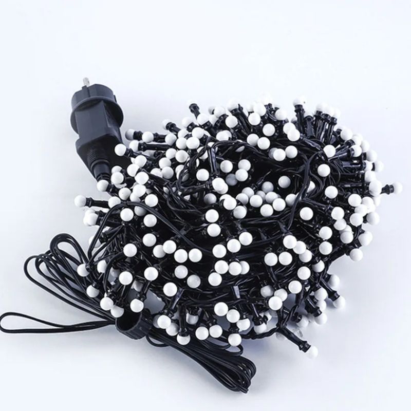 Guirlandes d’Intérieur Boules LED Festives