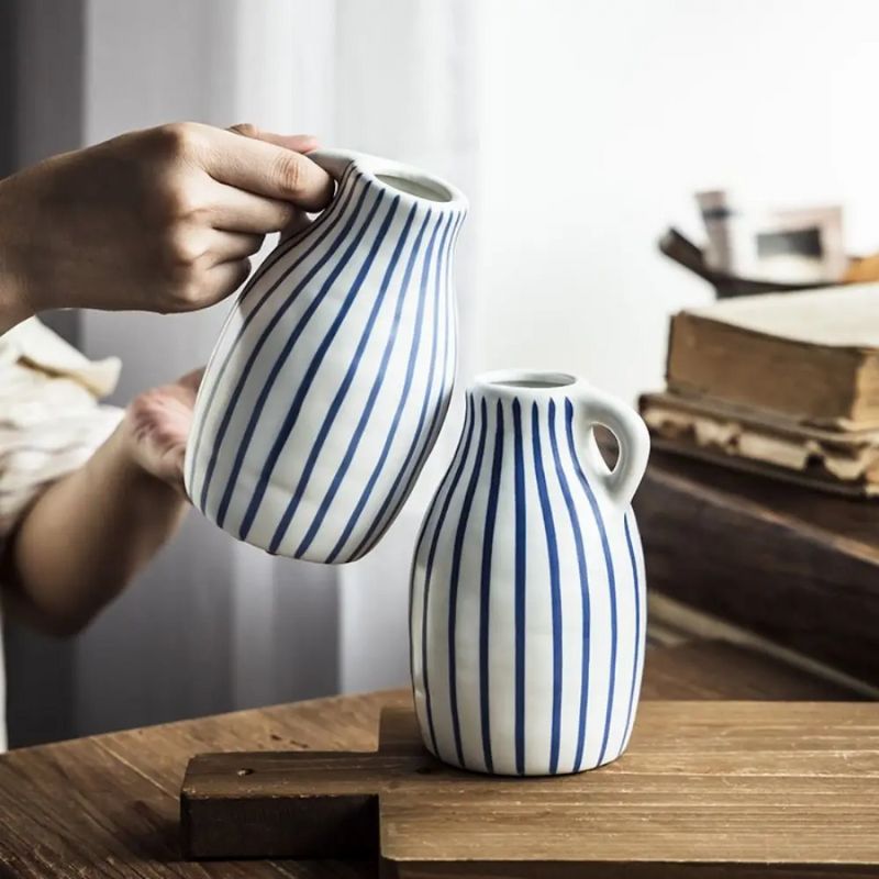 Mini Vase à Fleurs à Rayures Bleues