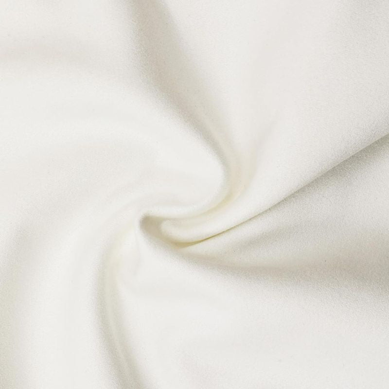 Set De Table Avec Finition Brodée Raffinée 10 Pièces